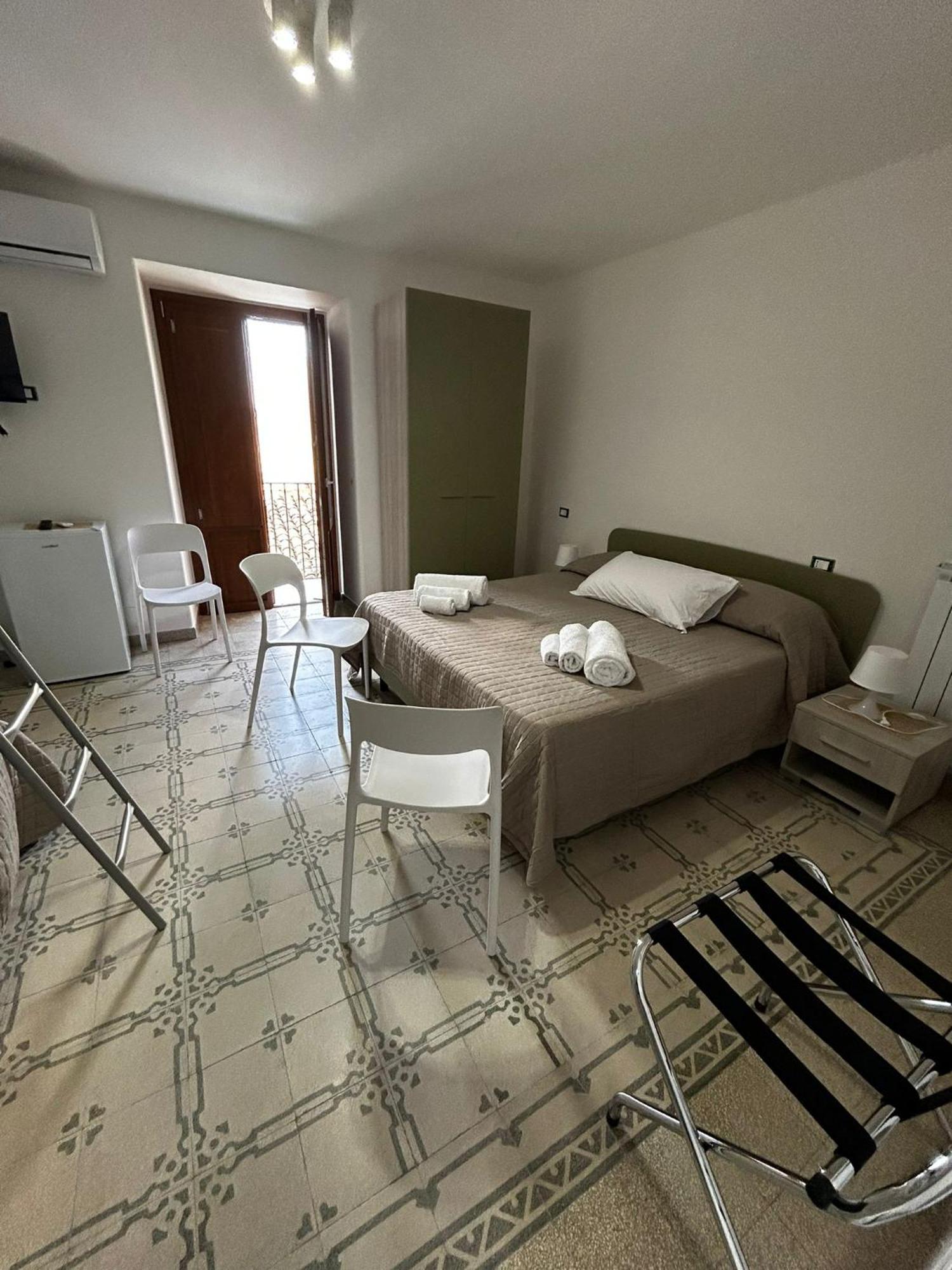La Spiga Hotel Gangi Ngoại thất bức ảnh